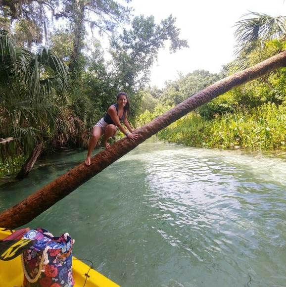 About Me! 💁♀️ - Picture 16 of 16